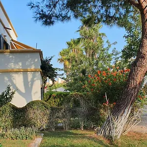 2 Bedroom Groundfloor Swimming Pool Apartment Tavira